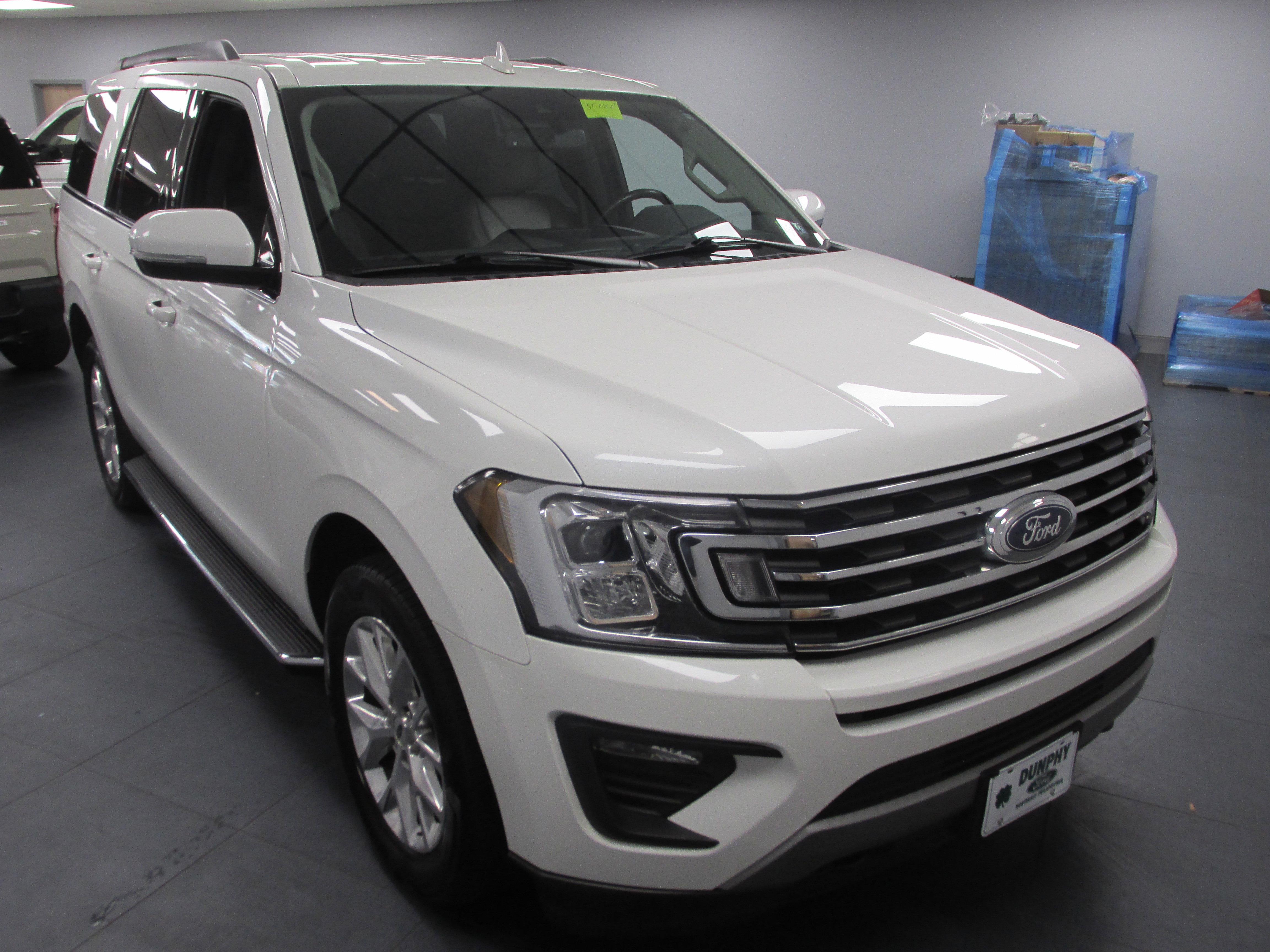 Certified 2021 Ford Expedition XLT image 3