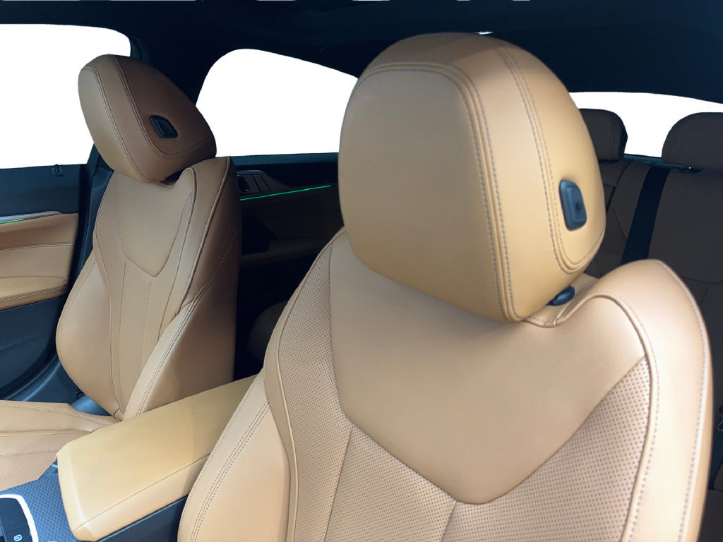 Used 2025 BMW i4 eDrive40 w/ Premium Package RWD image 30