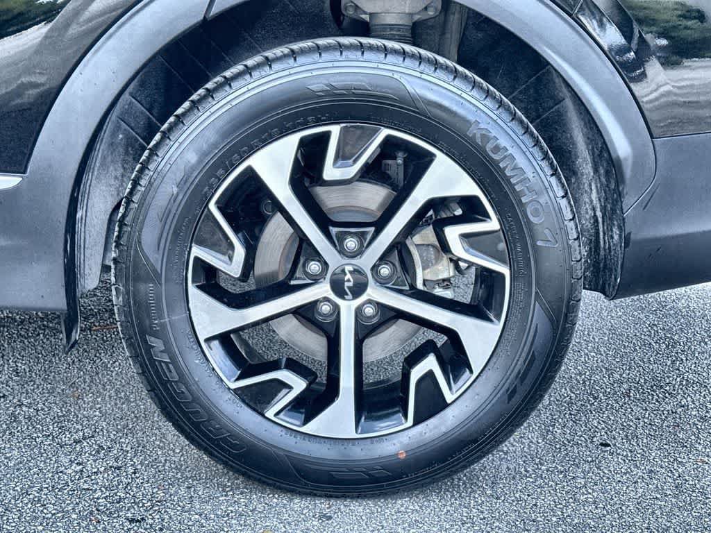 Certified 2023 Kia Sportage EX AWD/4WD image 11