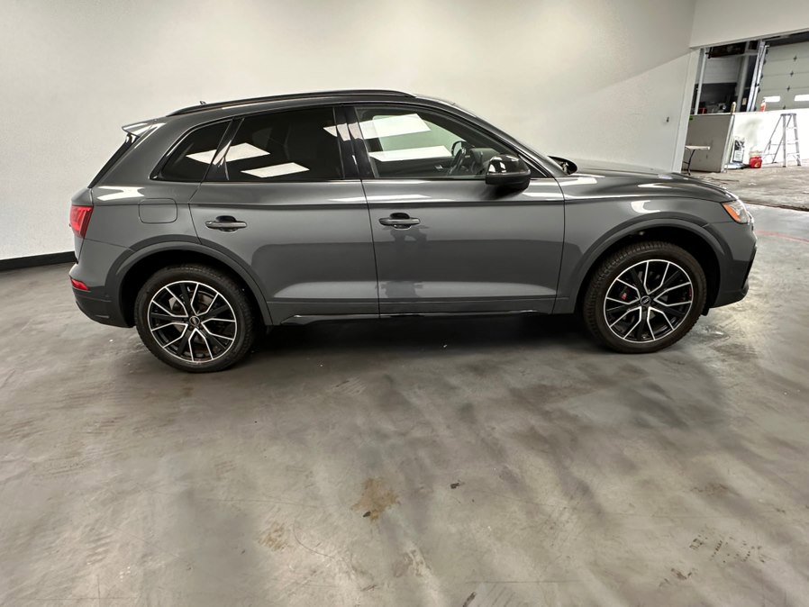 Used 2023 Audi SQ5 Prestige w/ Prestige Package AWD/4WD image 6
