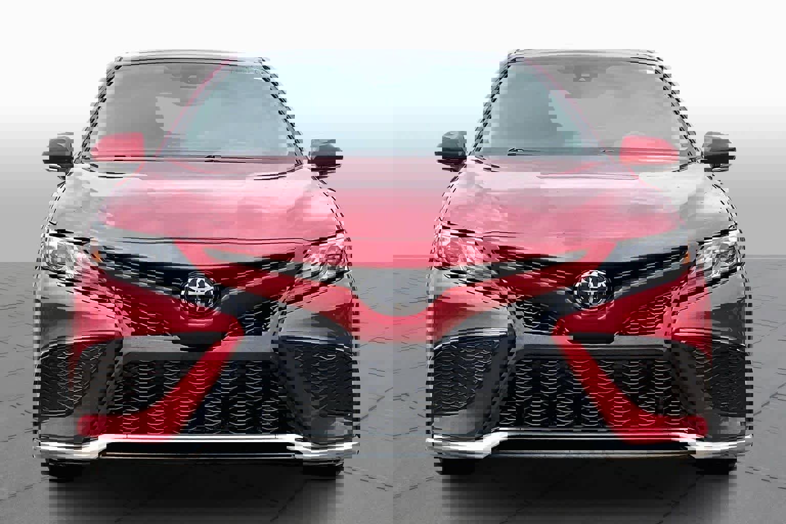 Used 2021 Toyota Camry XSE image 5