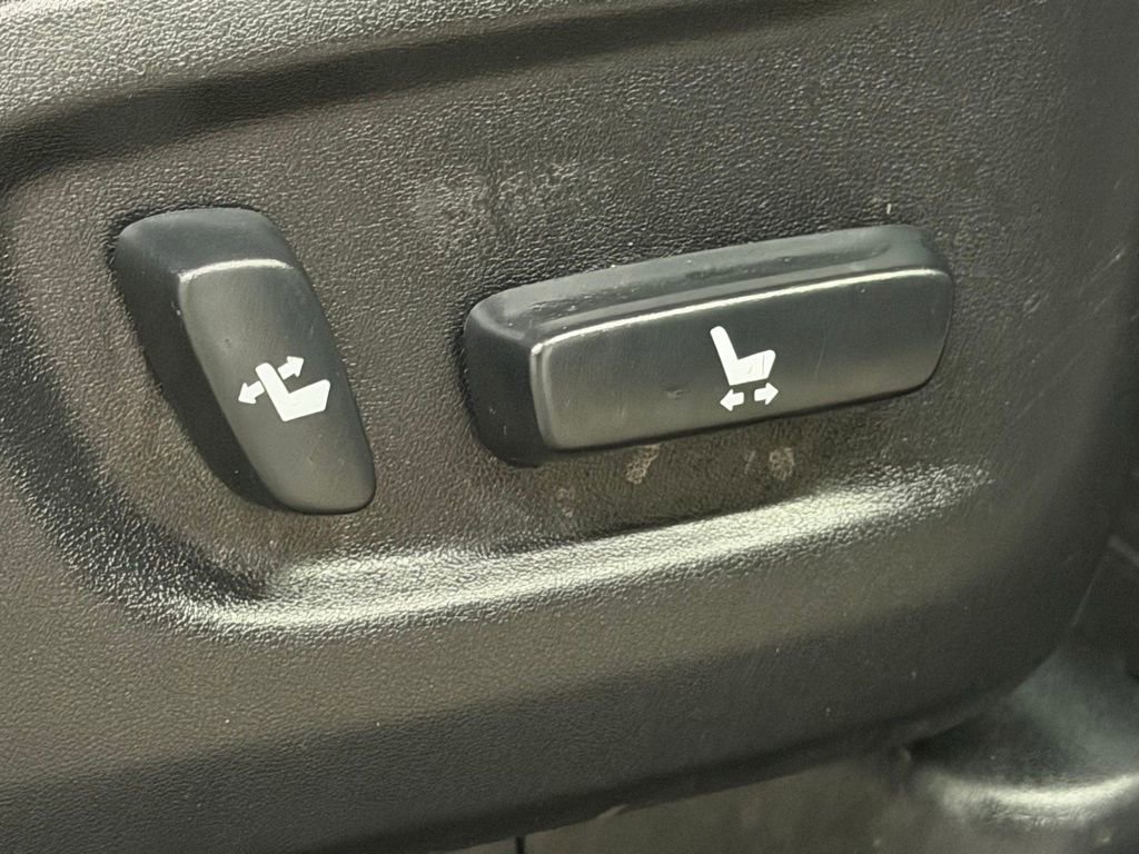 Used 2013 Toyota 4Runner Limited image 23