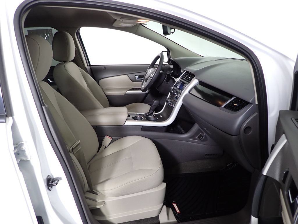 Used 2014 Ford Edge SE w/ Equipment Group 101A FWD image 31