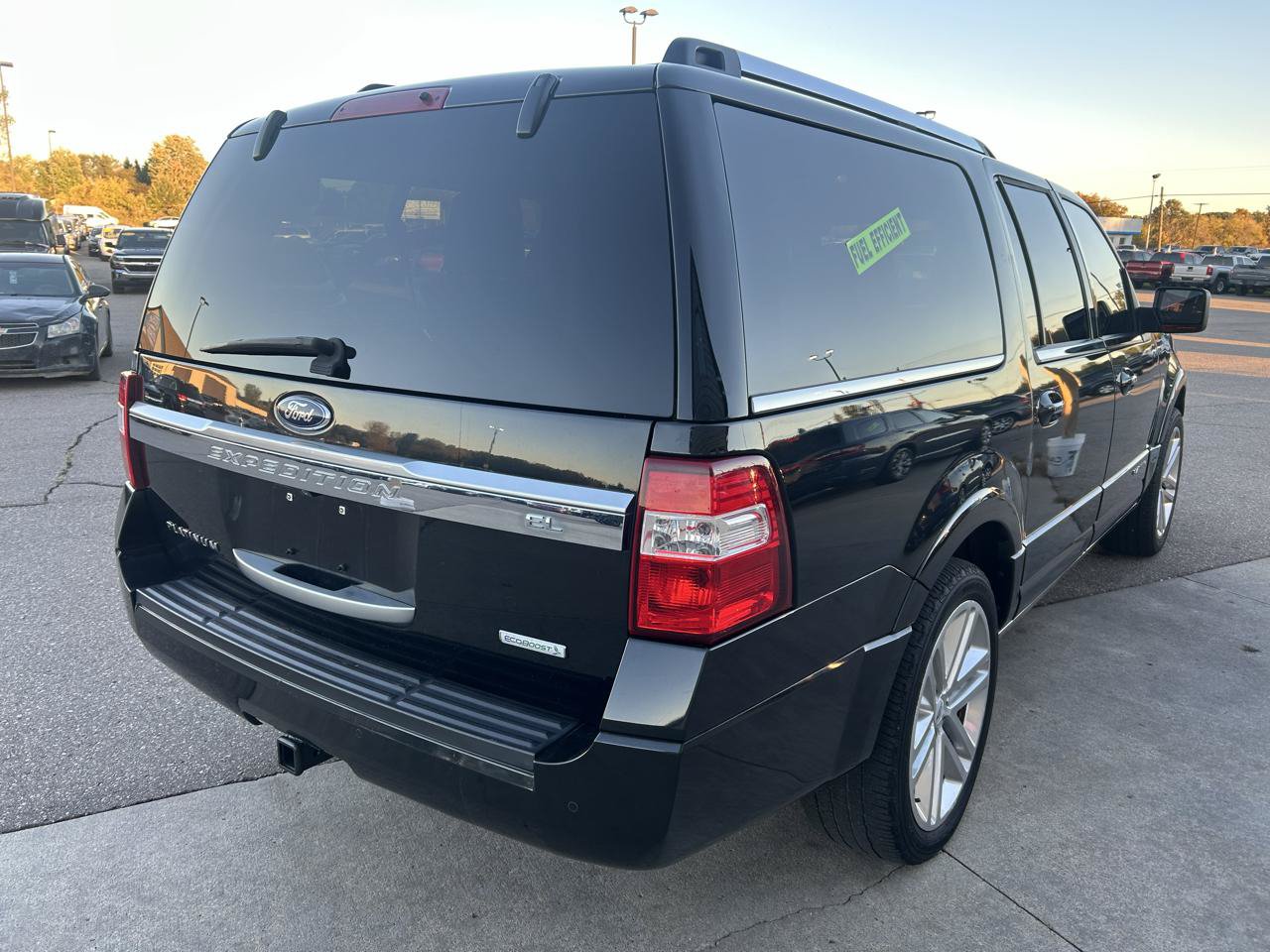 Used 2015 Ford Expedition EL Platinum AWD/4WD image 5