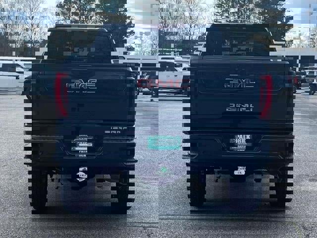 New 2025 GMC Sierra 2500 Denali w/ Denali Reserve Package image 4