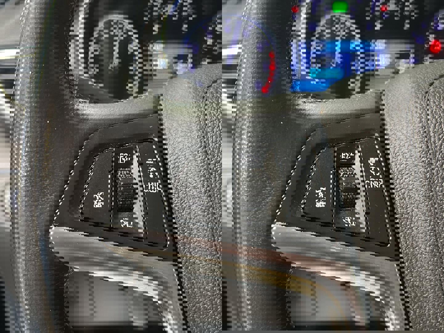 Used 2021 Buick Encore Preferred w/ Safety Package image 17