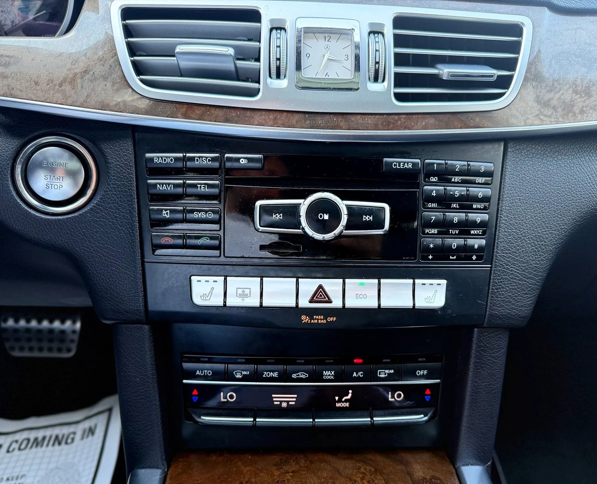 Used 2014 Mercedes-Benz E 350 4MATIC Sedan image 19