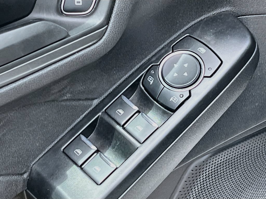 Used 2026 Ford Escape Active w/ Tech Pack #1 FWD image 18