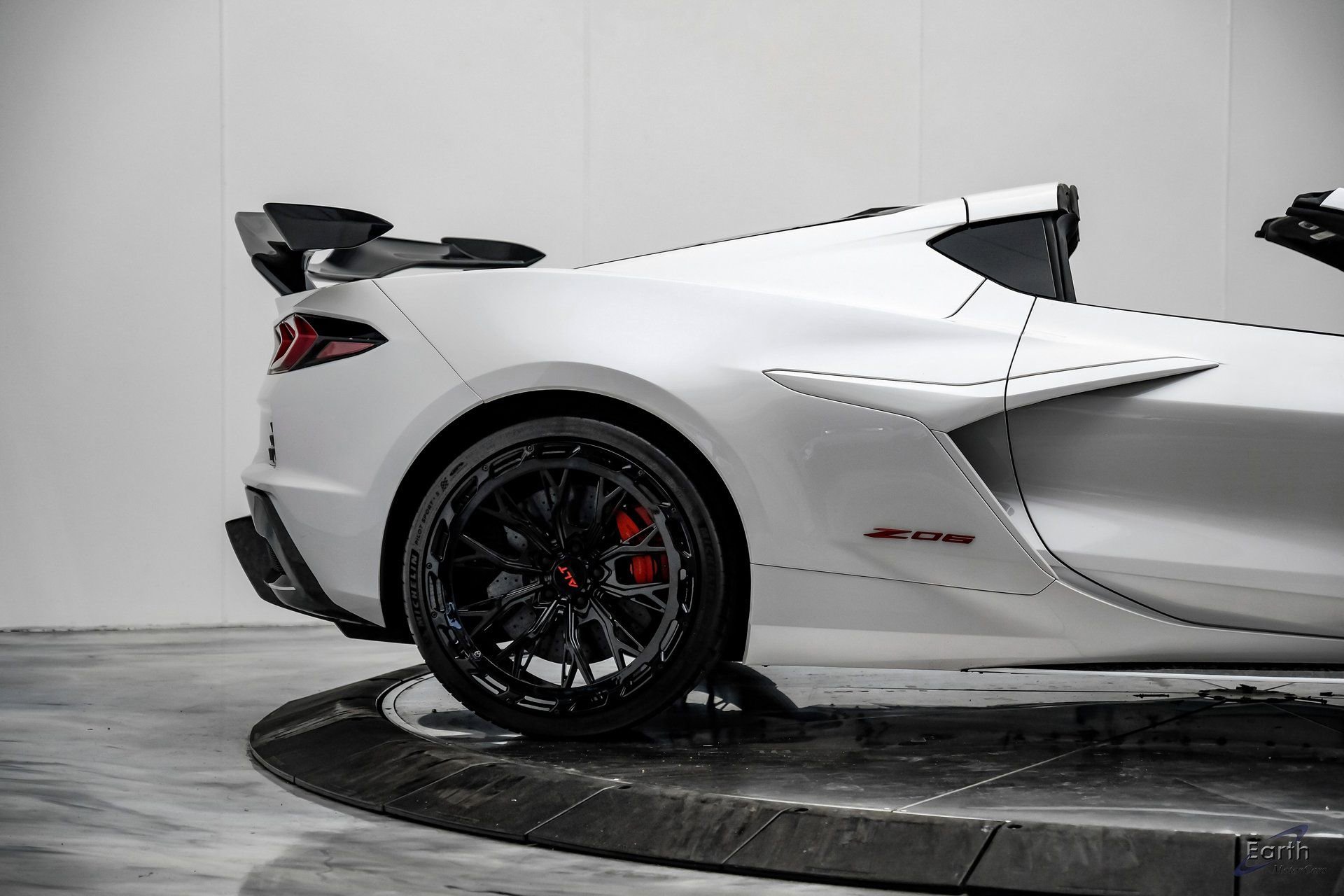 Used 2023 Chevrolet Corvette Z06 w/ Z07 Performance Package image 24