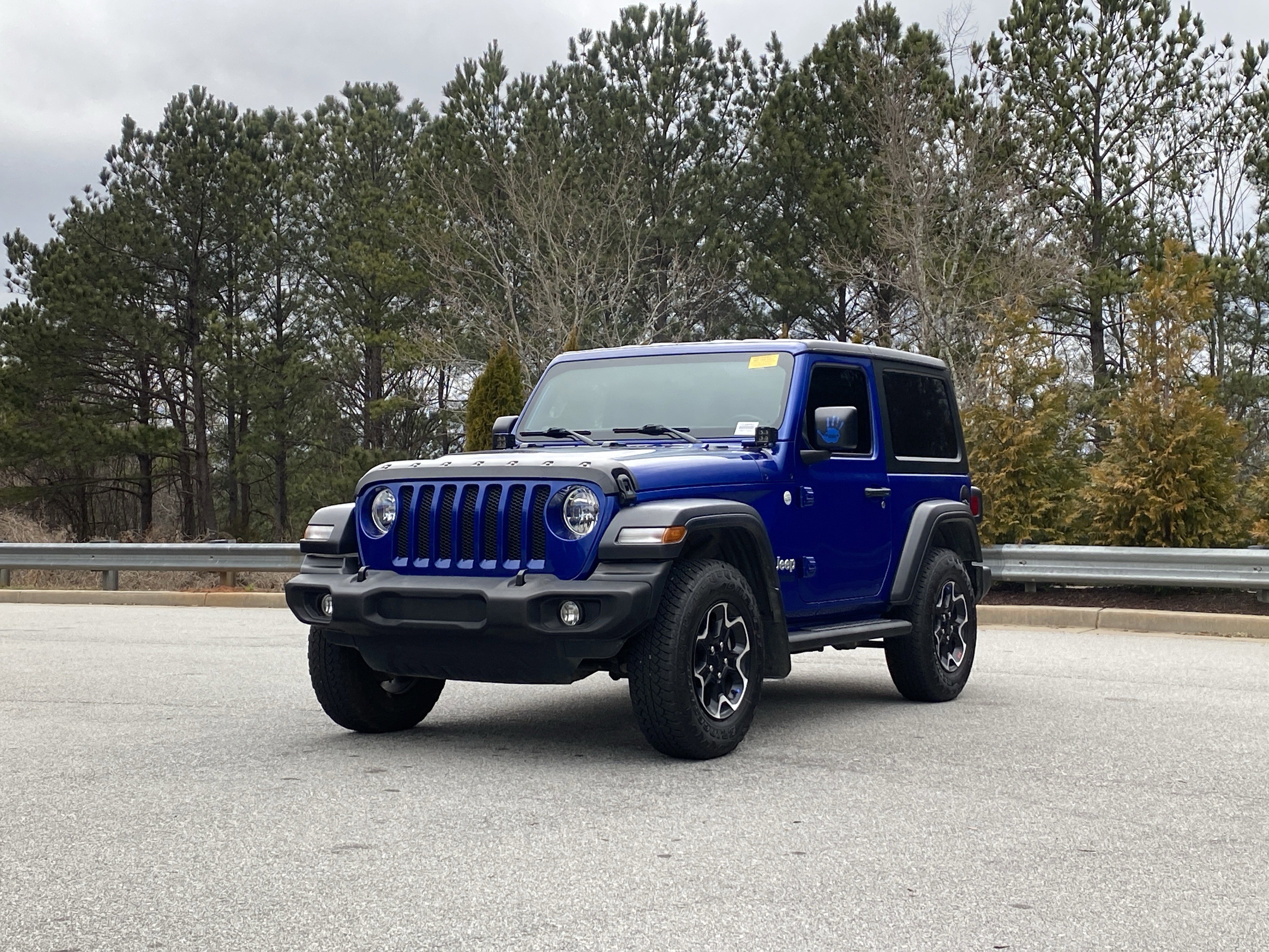 Used 2019 Jeep Wrangler Sport image 12
