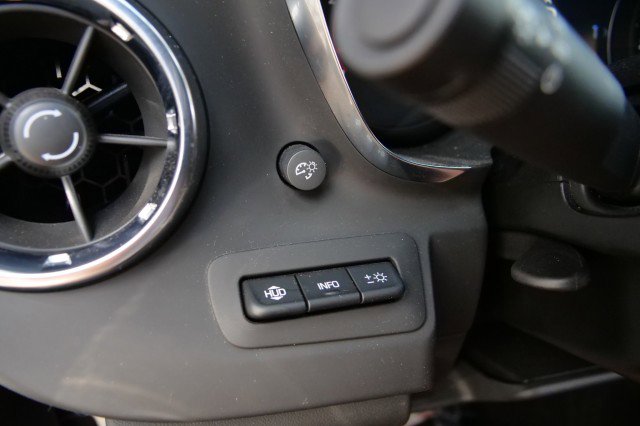 Used 2022 Chevrolet Camaro ZL1 image 23