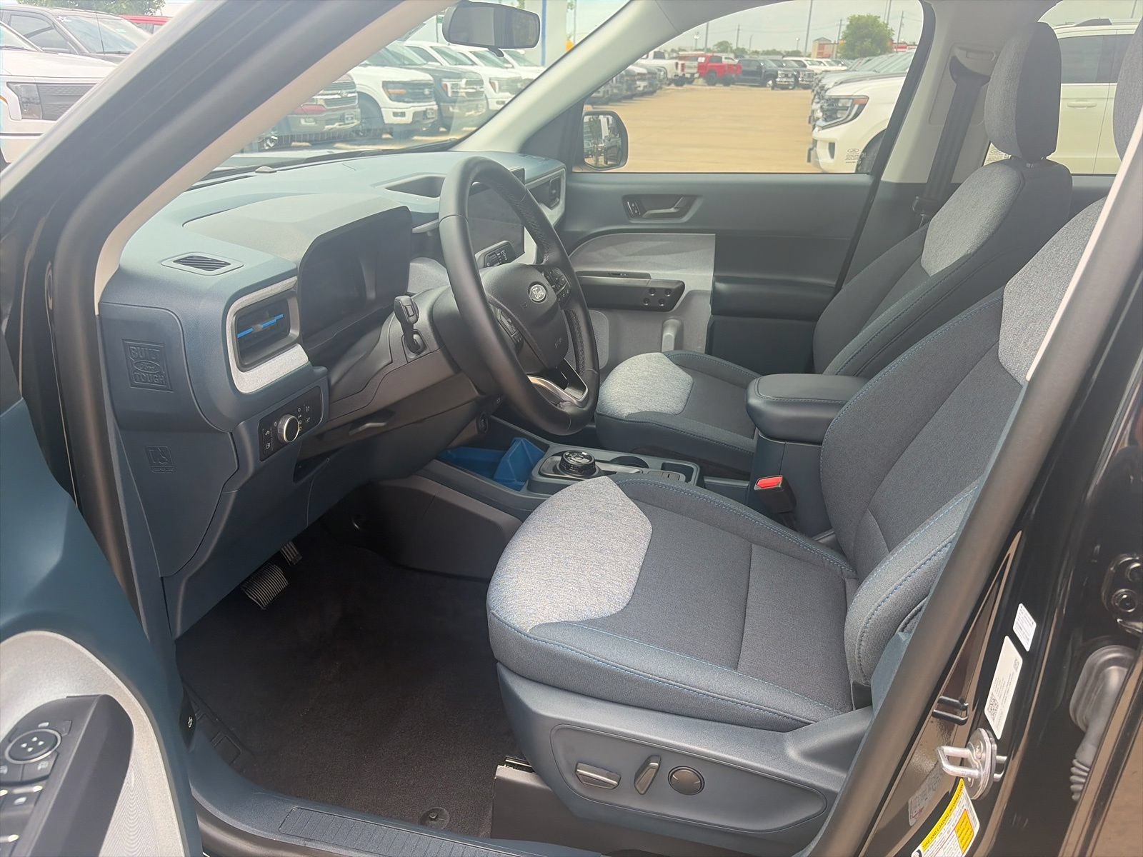 New 2026 Ford Maverick XLT w/ XLT Luxury Package FWD image 11