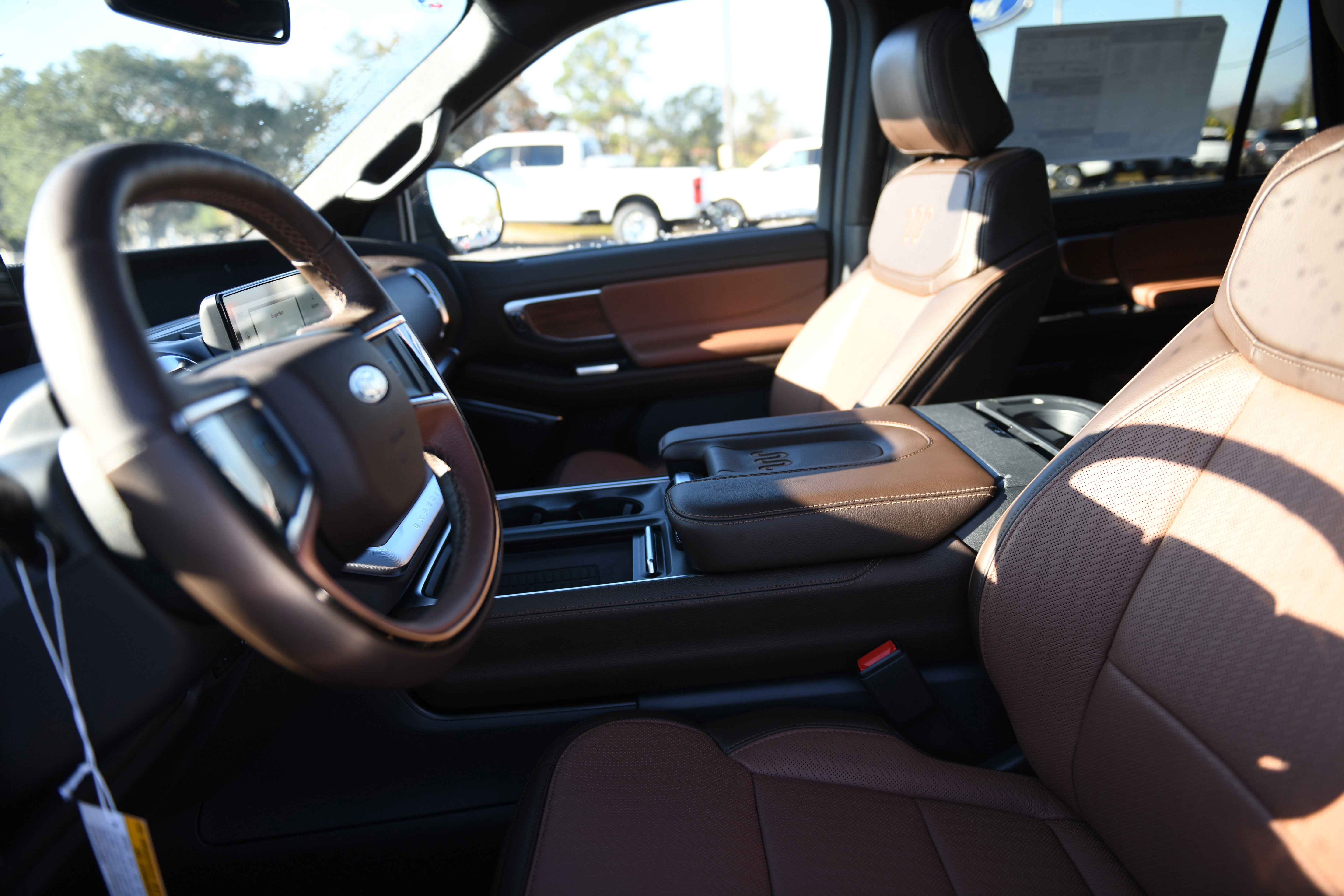 New 2025 Ford Expedition King Ranch image 39