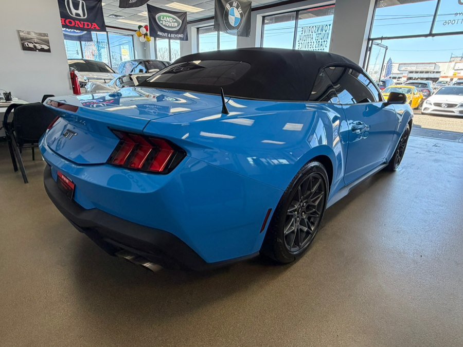 Used 2024 Ford Mustang GT Premium w/ GT Performance Package RWD image 33