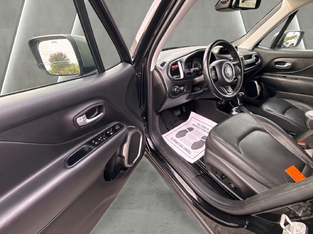 Used 2020 Jeep Renegade Limited AWD/4WD image 14