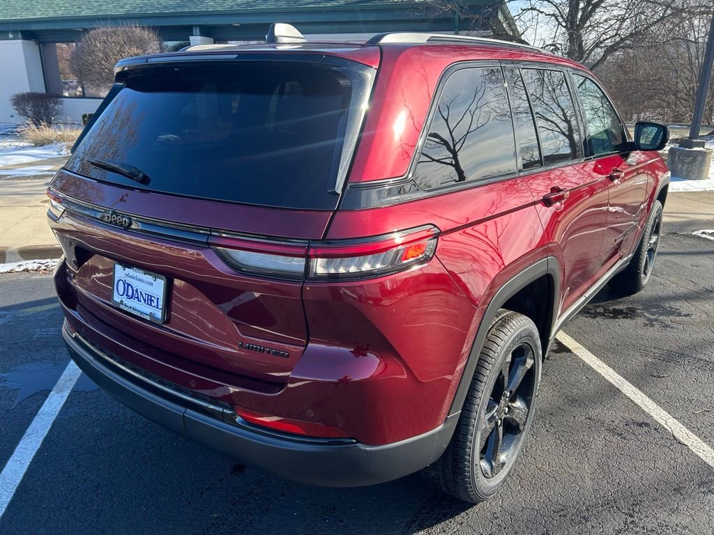 New 2025 Jeep Grand Cherokee Limited image 29