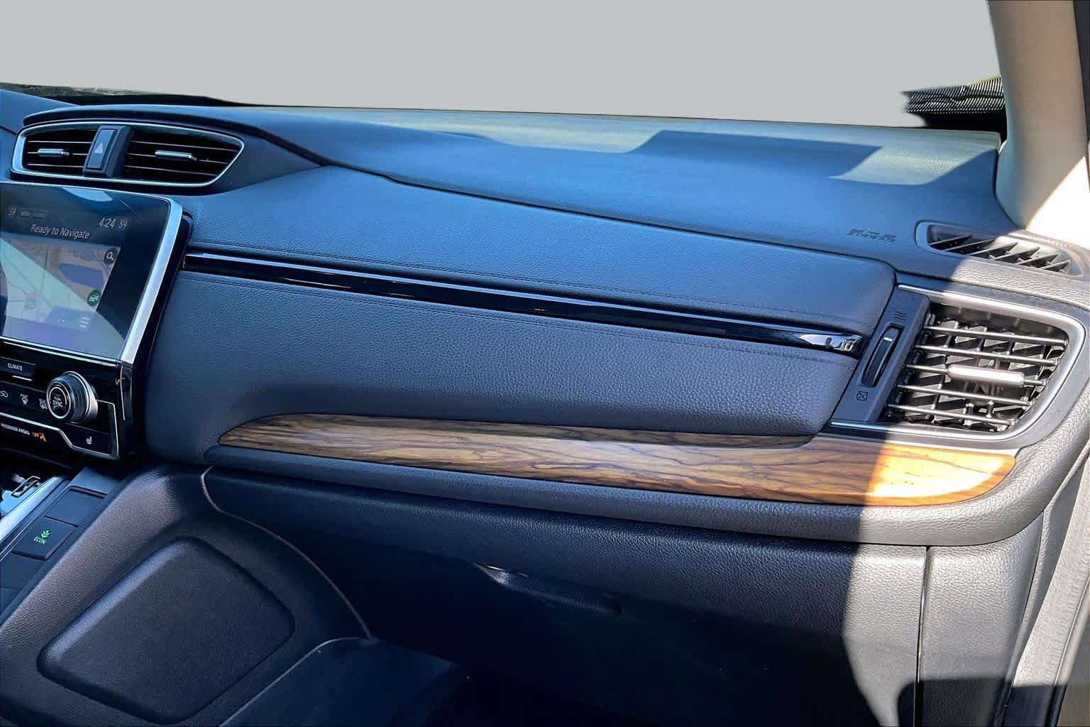 Used 2018 Honda CR-V Touring image 17