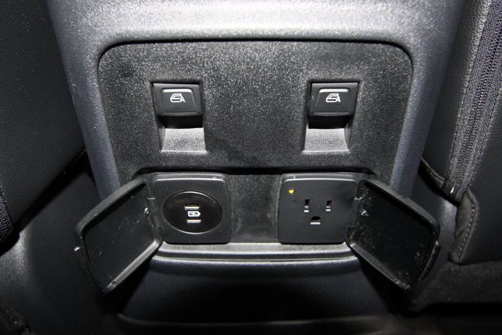 Used 2024 Ford Bronco Wildtrak image 27