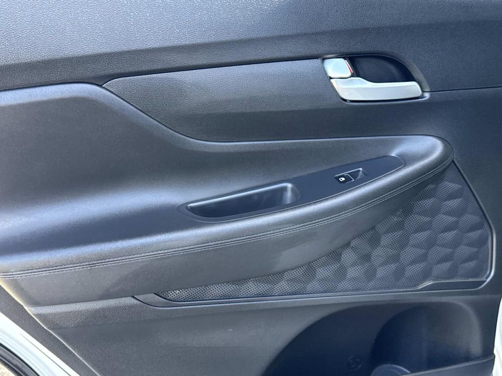 Used 2023 Hyundai Santa Fe SEL image 14