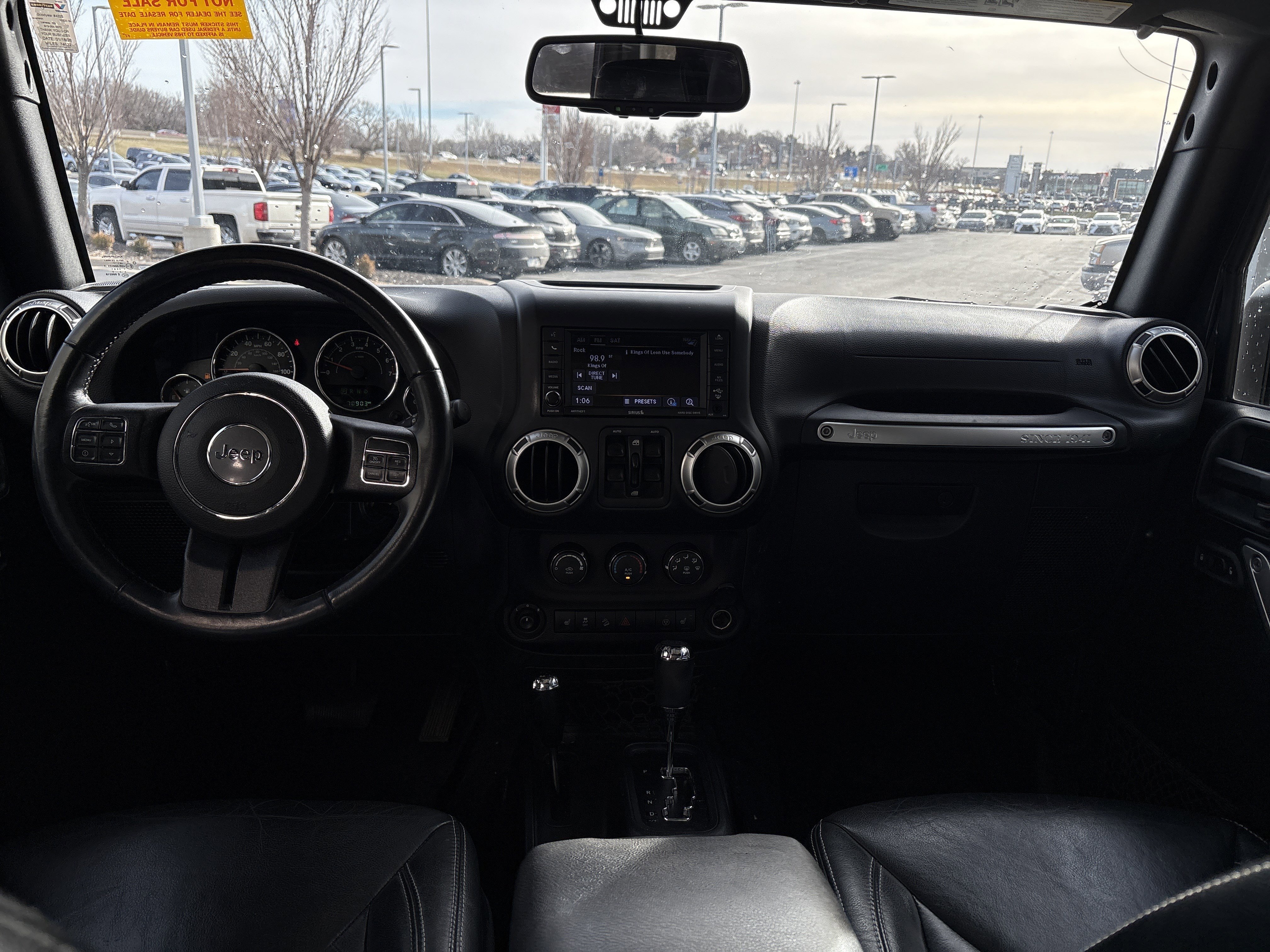 Used 2018 Jeep Wrangler Unlimited Rubicon w/ Cold Weather Group image 26