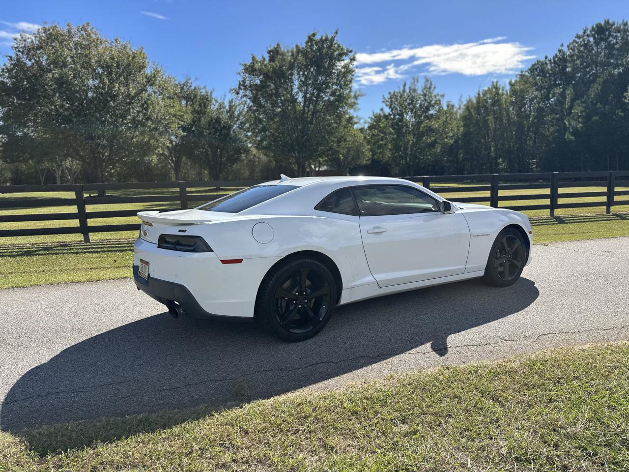 Used 2014 Chevrolet Camaro SS w/ RS Package RWD image 6