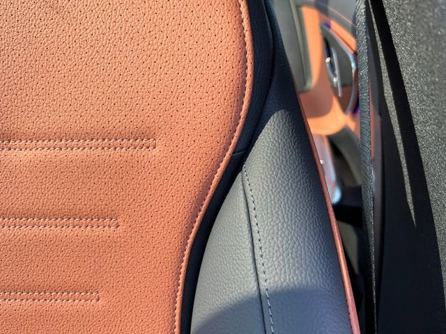 New 2025 Mercedes-Benz C 300 4MATIC Sedan image 12