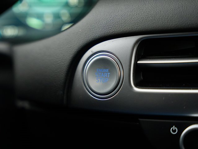 Used 2023 Hyundai Palisade Limited w/ Cargo Package image 25