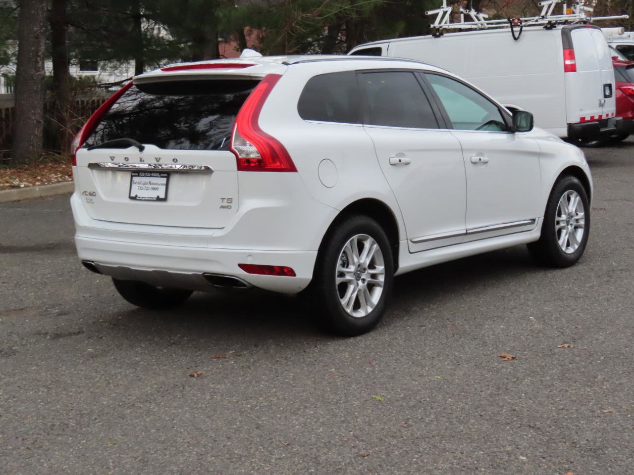 Used 2015 Volvo XC60 T5 image 23