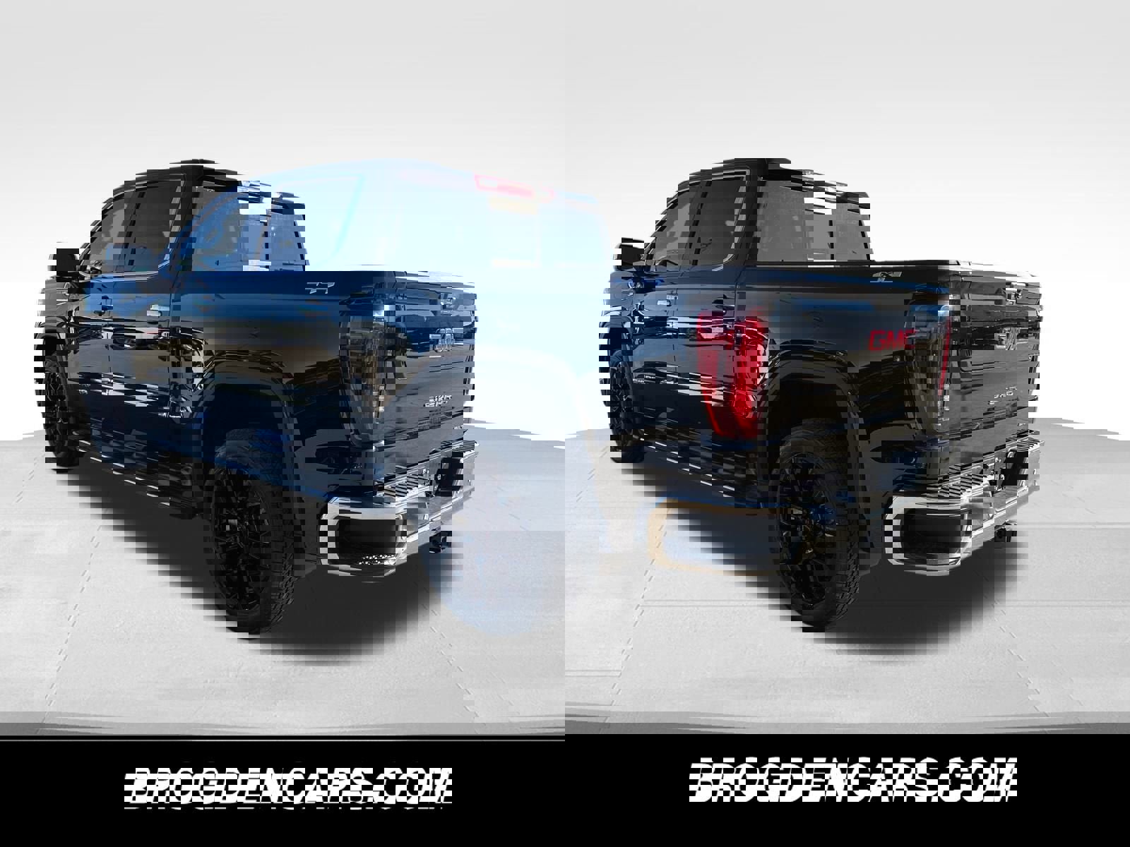 New 2026 GMC Sierra 1500 SLT w/ SLT Premium Plus Package image 5