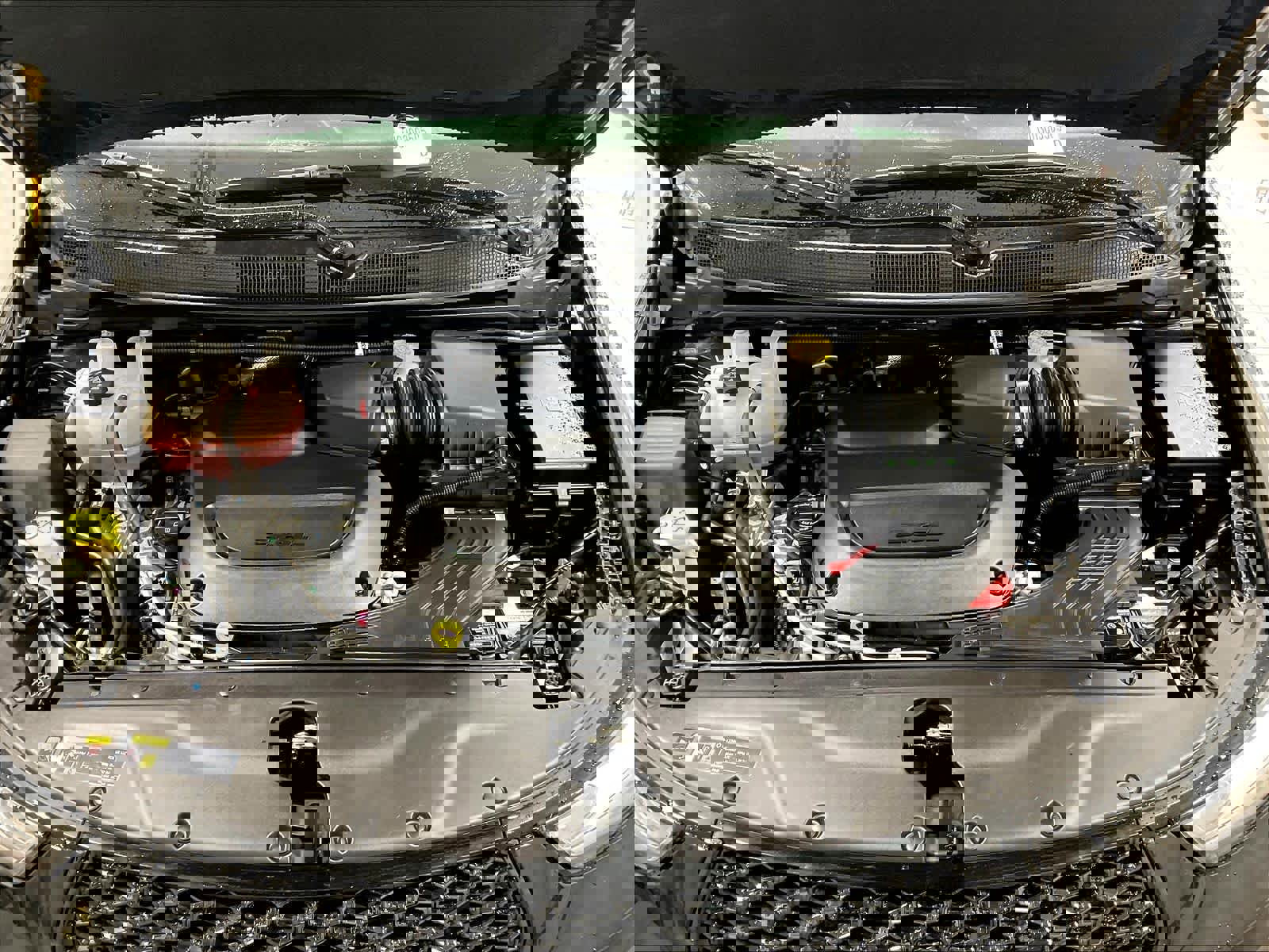 Used 2025 Chrysler Pacifica Limited image 31