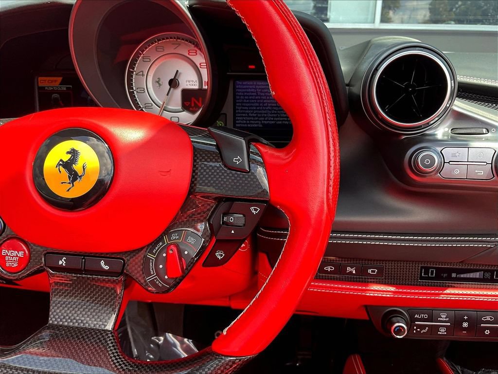 Used 2022 Ferrari F8 Tributo RWD image 11
