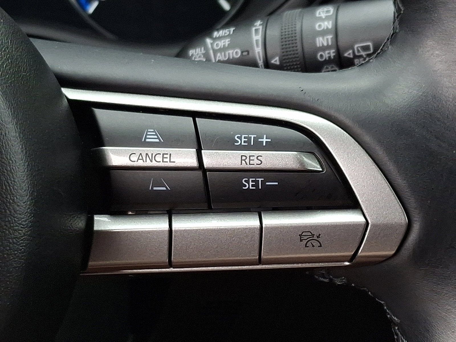 Used 2023 MAZDA CX-30 AWD 2.5 S w/ Select Package image 21