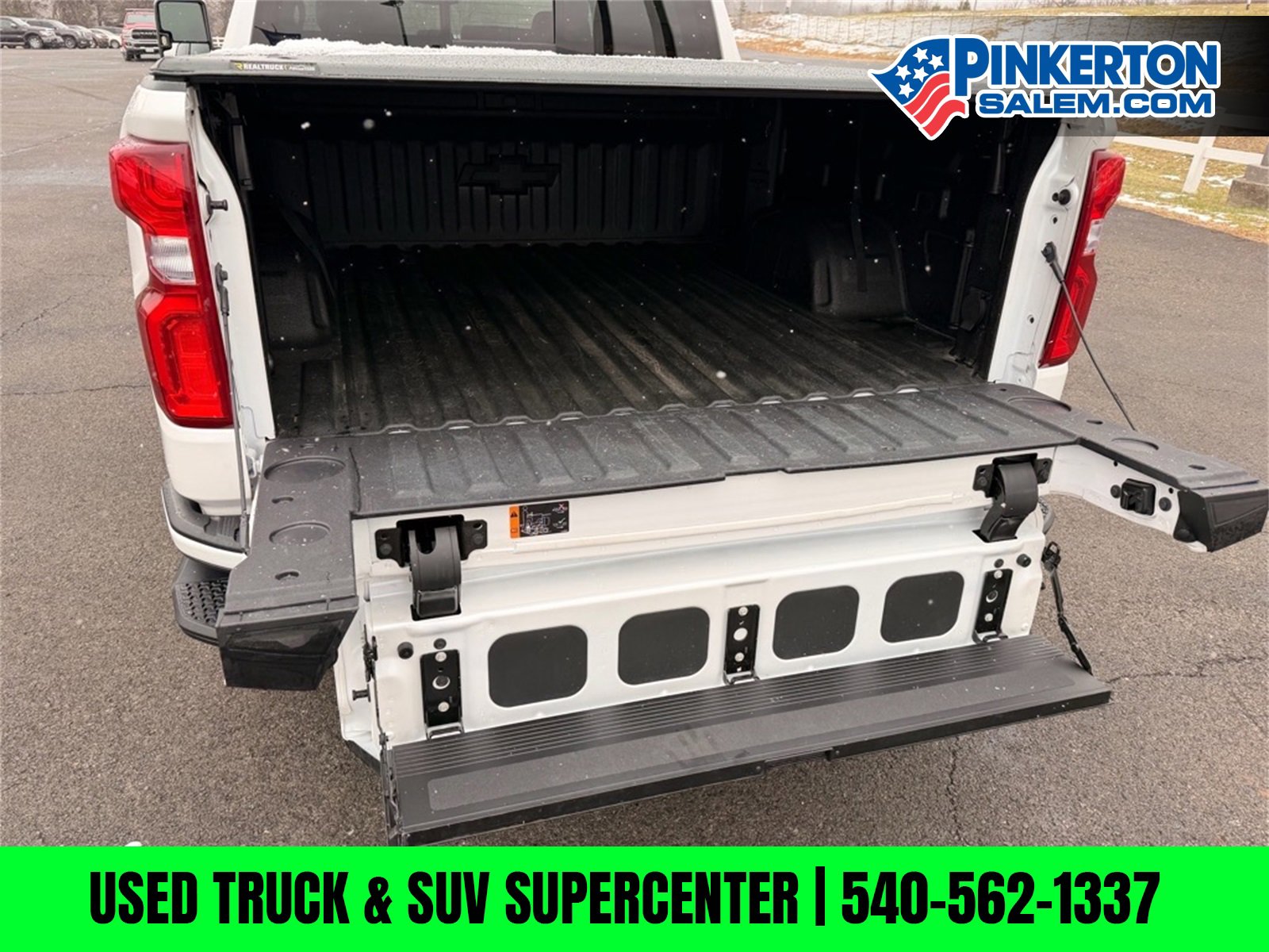 Used 2025 Chevrolet Silverado 1500 High Country w/ High Country Premium Package image 38