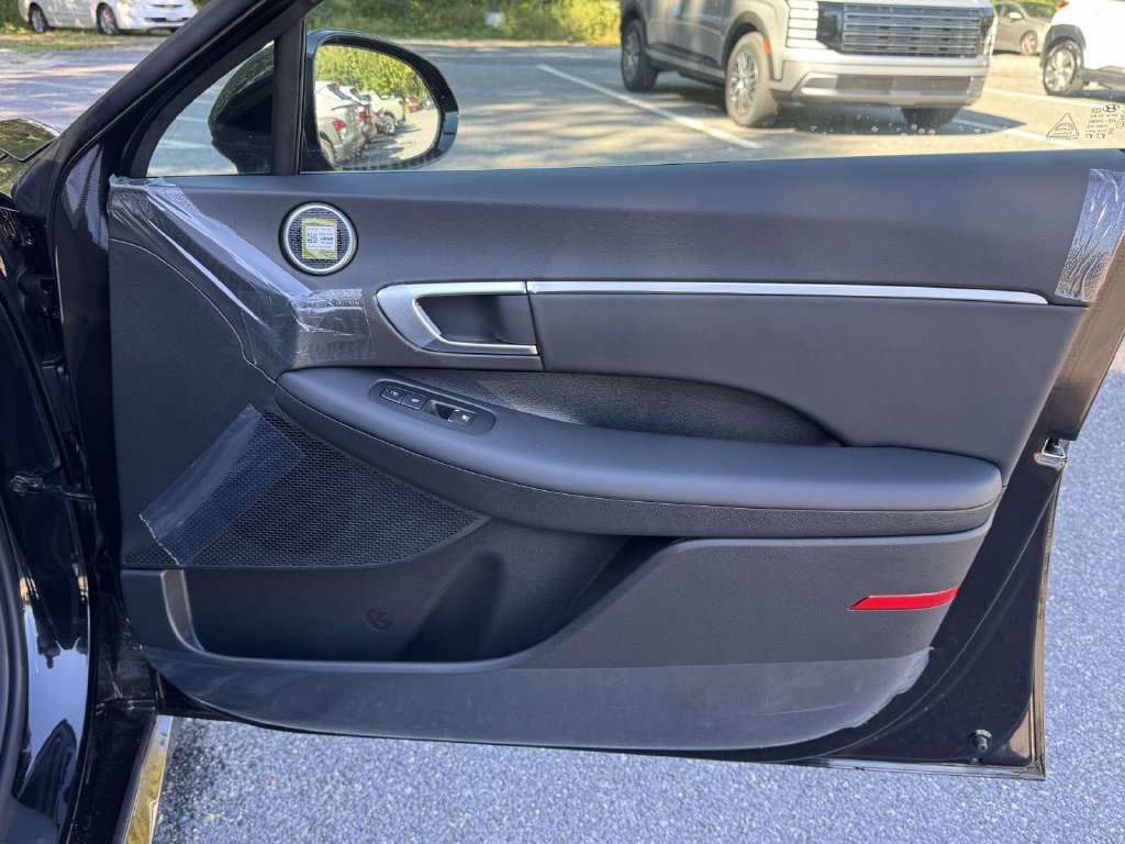 New 2027 Hyundai Sonata SEL FWD image 8