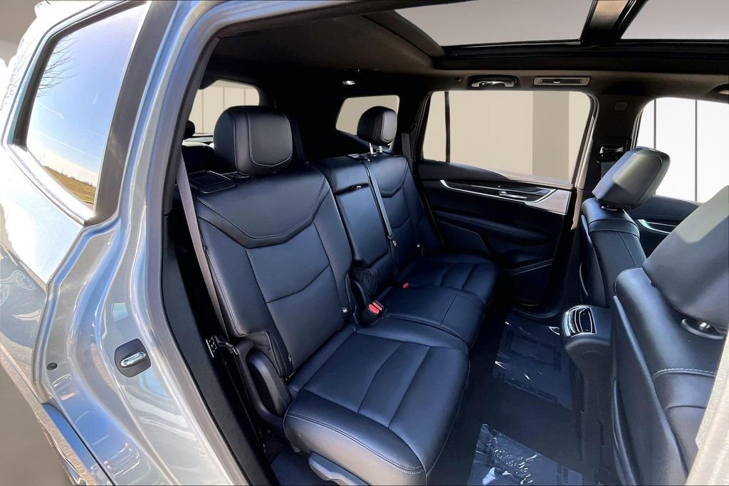 Certified 2023 Cadillac XT6 Sport w/ Technology Package image 29