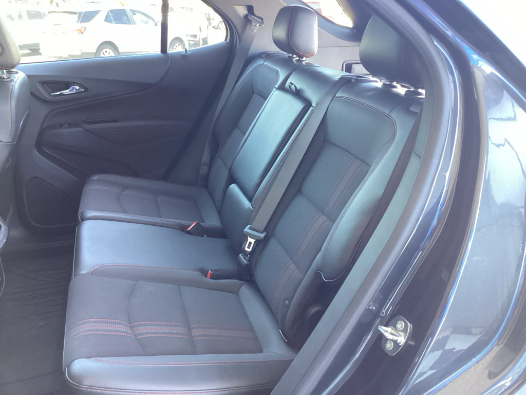 Used 2022 Chevrolet Equinox RS w/ LPO, Floor Liner Package FWD image 14