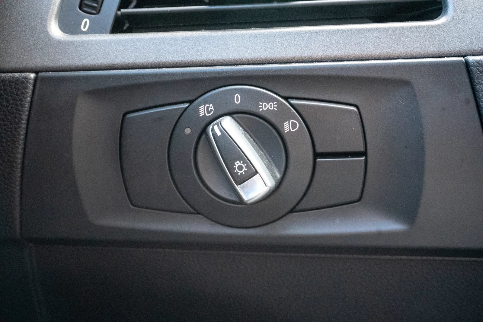 Used 2012 BMW M3 Coupe RWD image 38