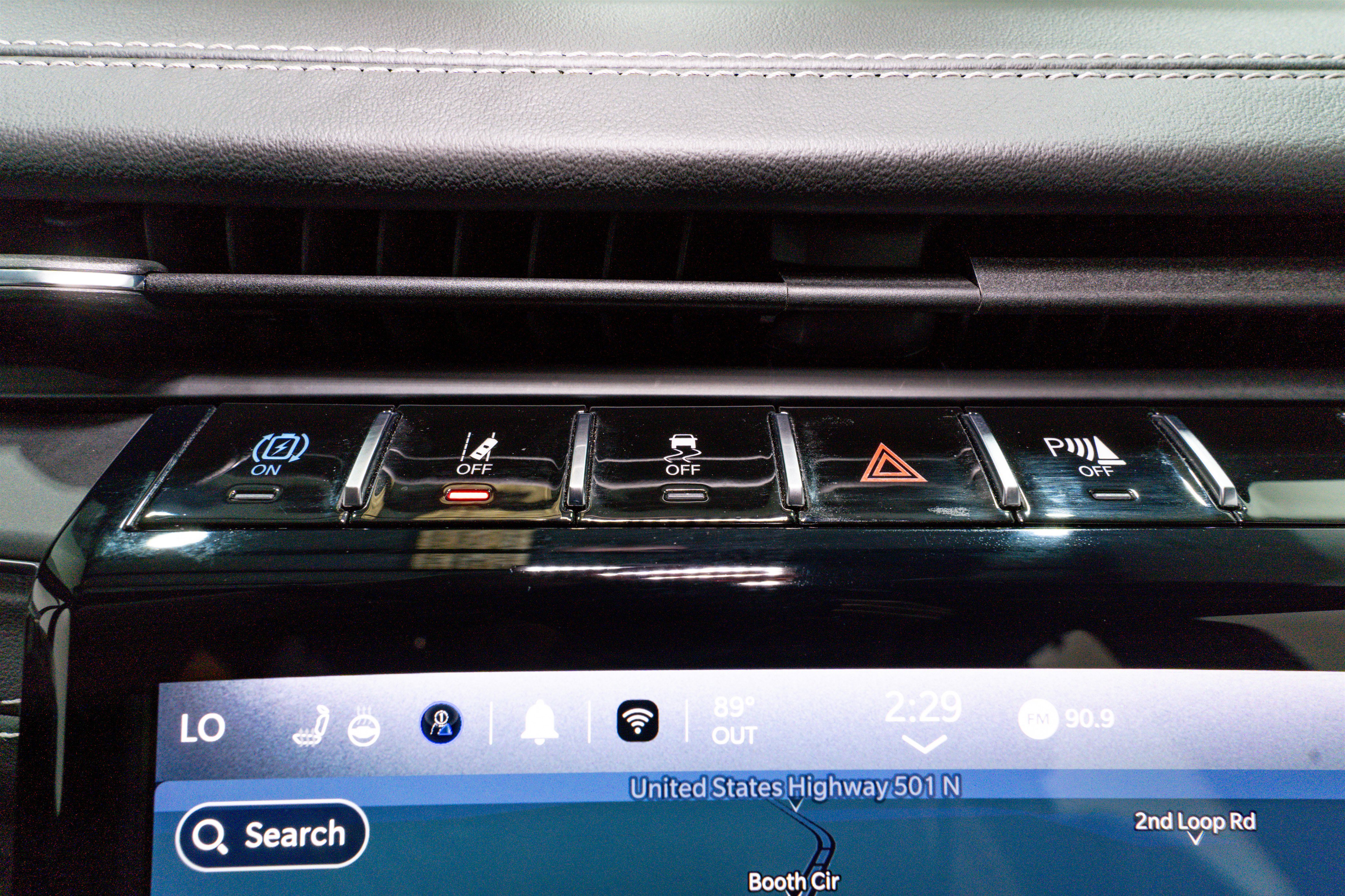 Used 2023 Jeep Grand Cherokee Overland w/ Advanced Protech Group III image 20