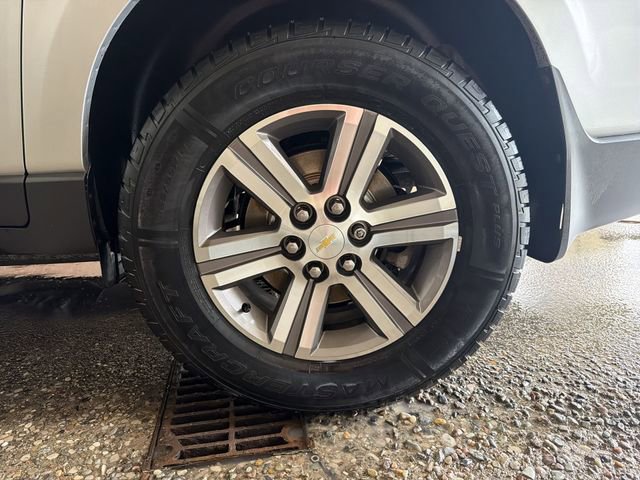 Used 2015 Chevrolet Traverse LT FWD image 10
