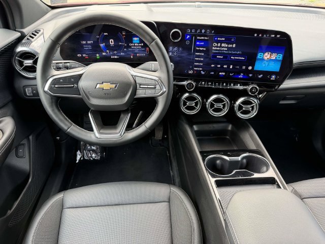 Used 2024 Chevrolet Blazer EV LT AWD/4WD image 3