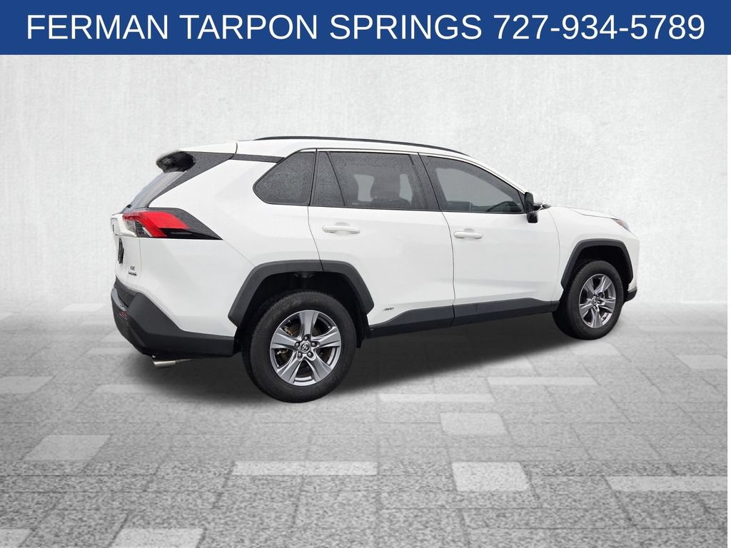 Used 2024 Toyota RAV4 LE AWD/4WD image 10