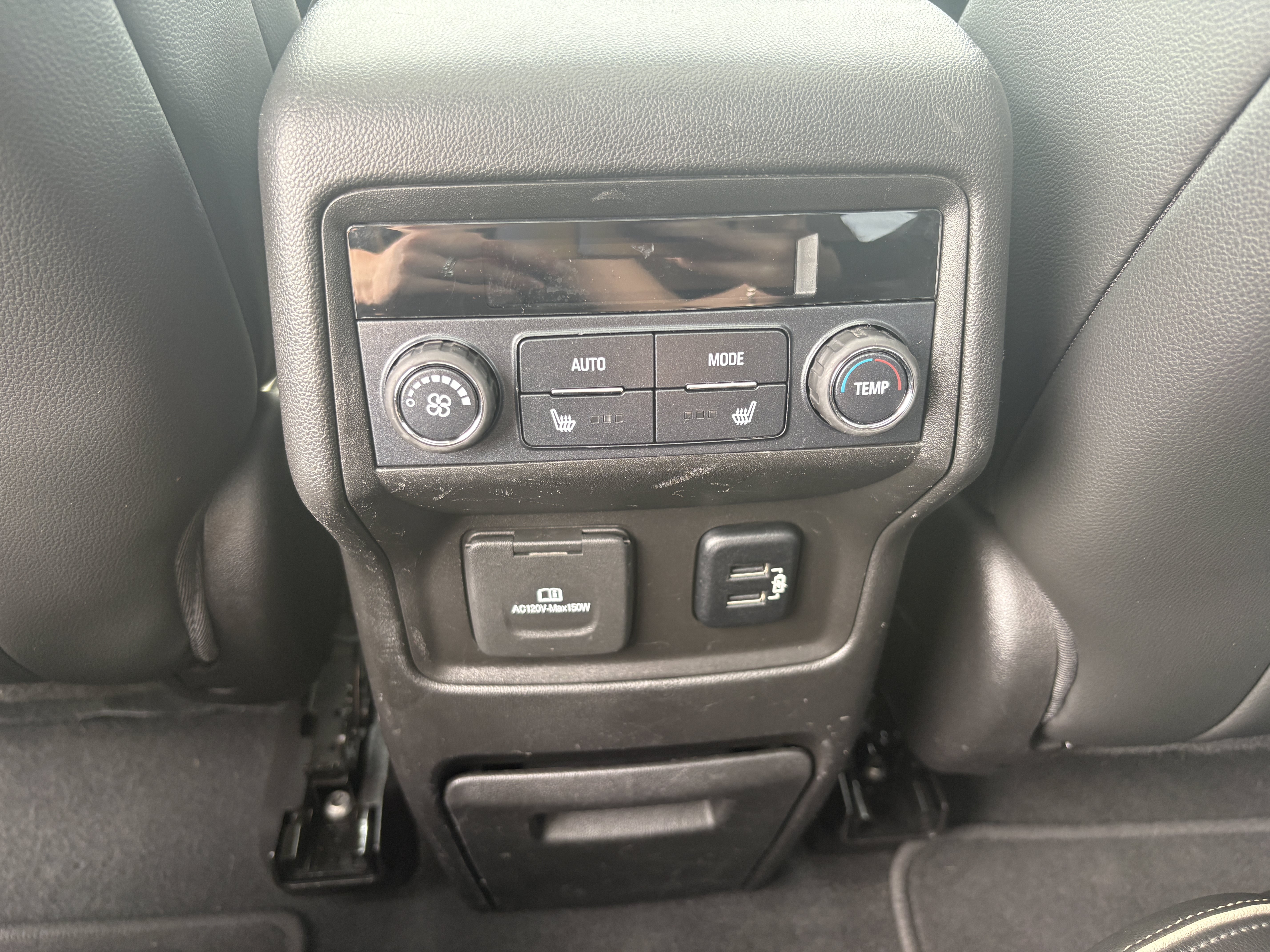 Used 2018 GMC Acadia Denali AWD/4WD image 9