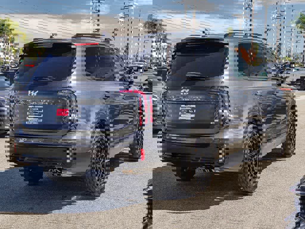 Used 2024 Kia Telluride SX Prestige X-Line image 4