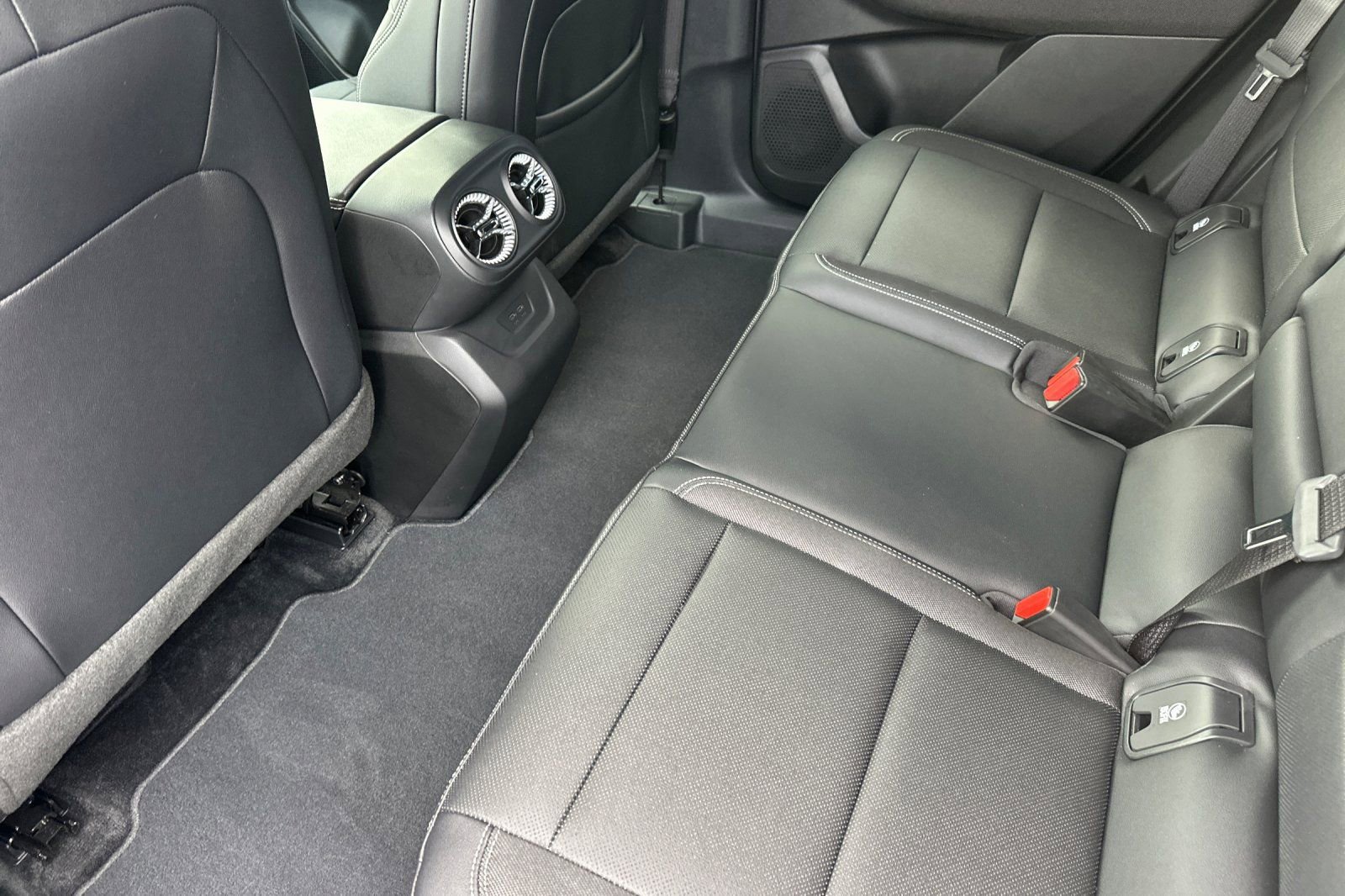 Used 2026 Chevrolet Blazer EV LT AWD/4WD image 15