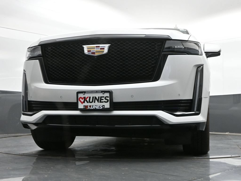 Used 2024 Cadillac Escalade ESV Sport Platinum AWD/4WD image 45