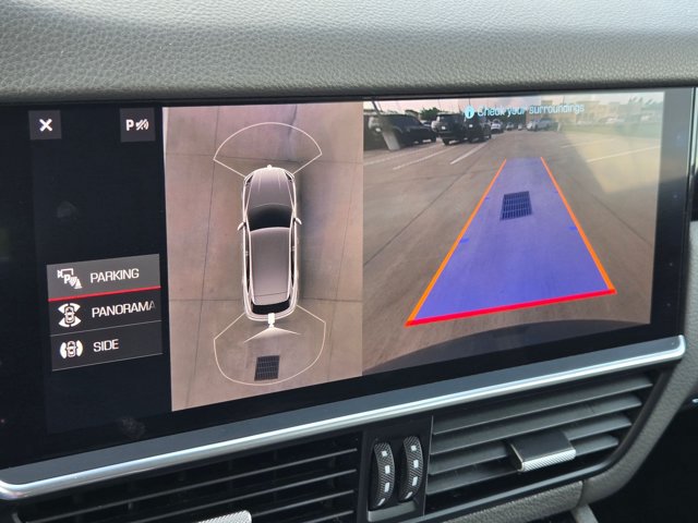 Used 2019 Porsche Cayenne AWD/4WD image 13