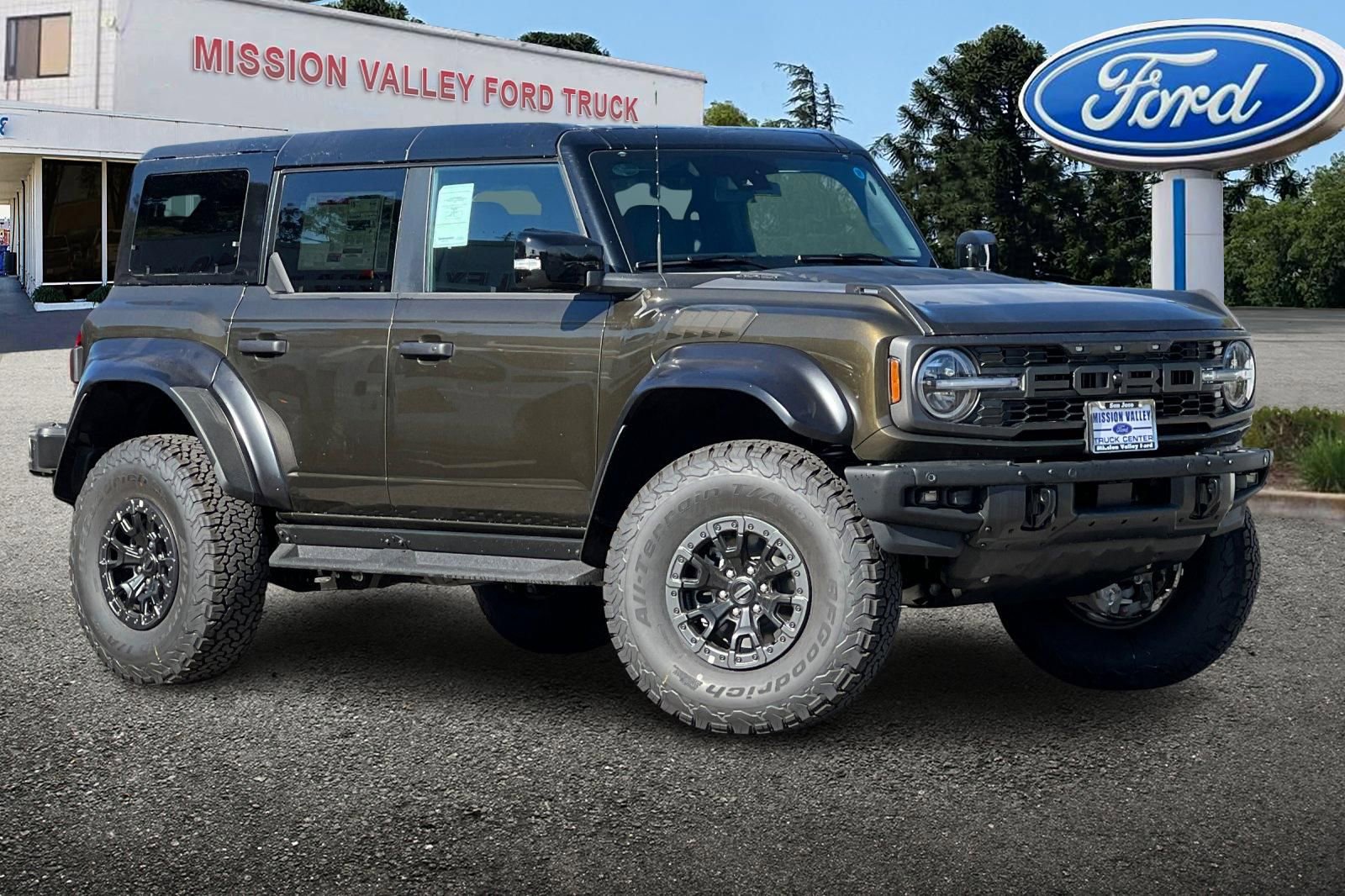 New 2025 Ford Bronco Raptor image 2
