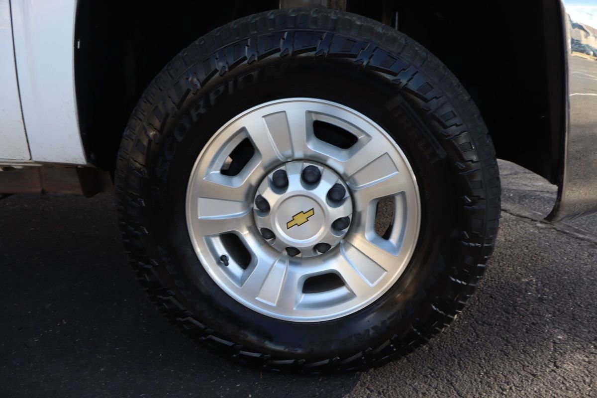 Used 2010 Chevrolet Silverado 2500 LTZ w/ Suspension Package, Off-Road image 43