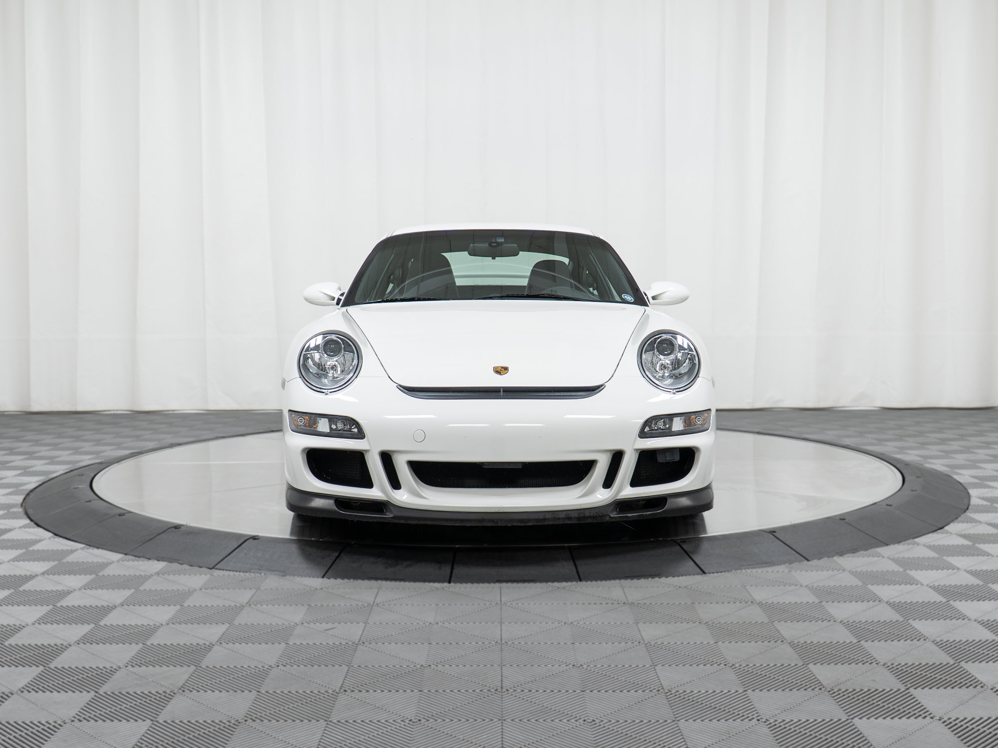 Used 2007 Porsche 911 GT3 RWD image 10