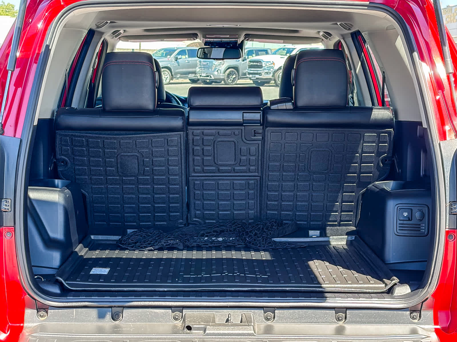 Used 2023 Toyota 4Runner TRD Off-Road Premium w/ Moonroof Package AWD/4WD image 26